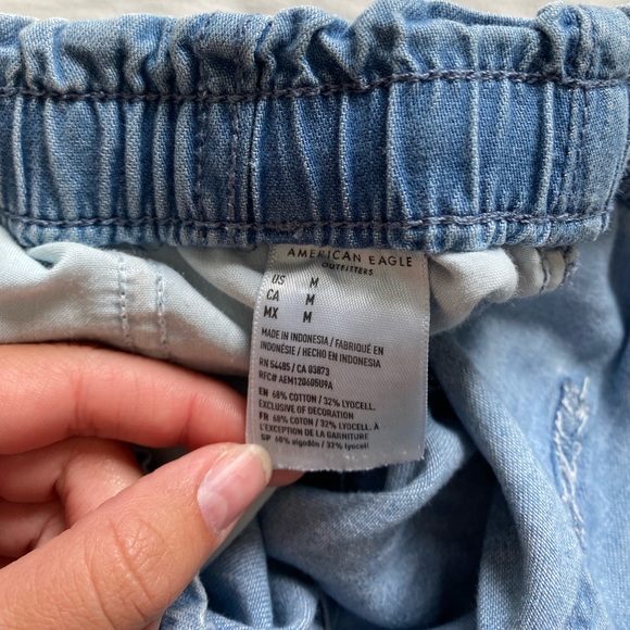 AE Shorts - Picture 7 of 7